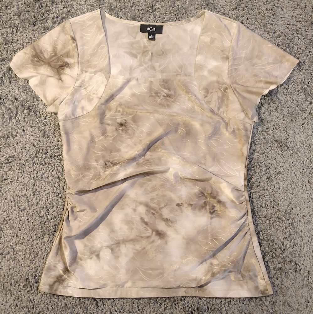 🚩AGB Top w/ Stitched Scrolling Detail